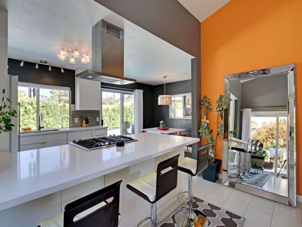 Palm Springs Home 1028223