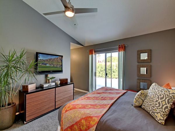Palm Springs Home 1028223
