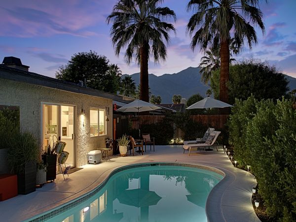 Palm Springs Home 1028223