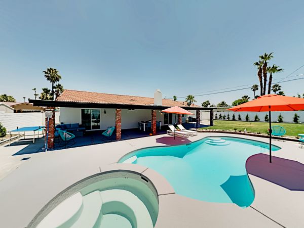 Palm Springs Home 1028224