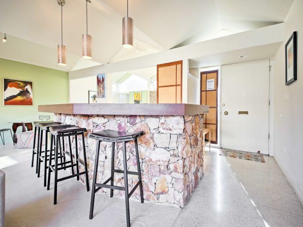 Palm Springs Home 1028226