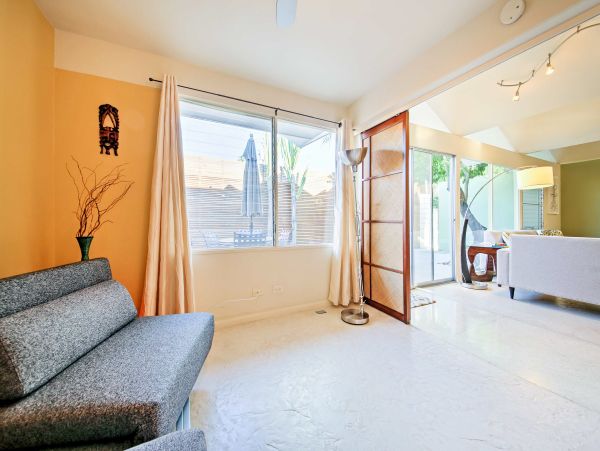 Palm Springs Home 1028226