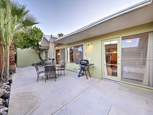 Palm Springs Home 1028226