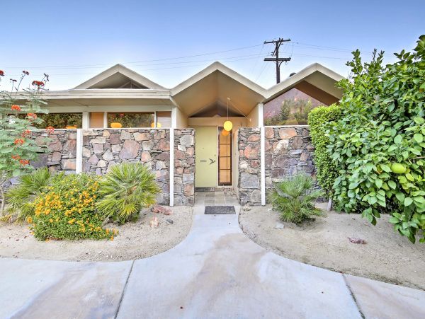 Palm Springs Home 1028226