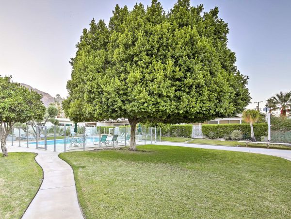 Palm Springs Home 1028226