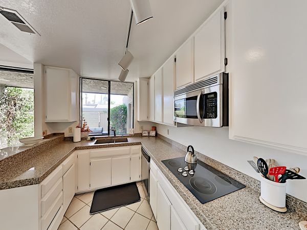 Palm Springs Home 1028227
