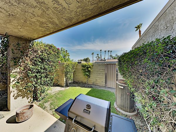Palm Springs Home 1028227