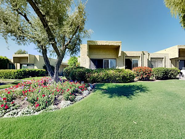 Palm Springs Home 1028228