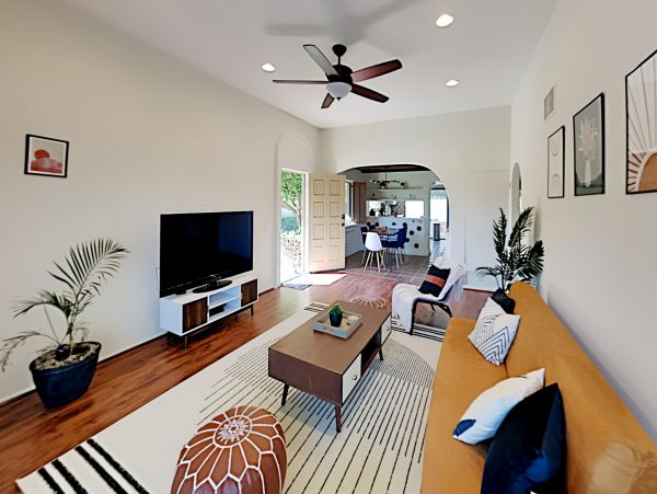 Palm Springs Home 1028228