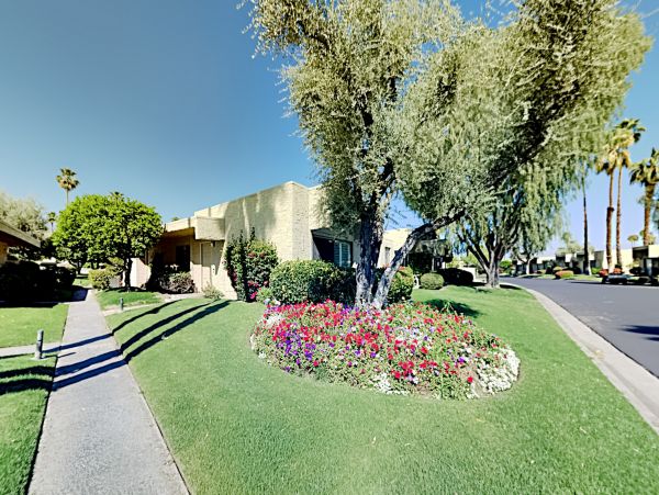 Palm Springs Home 1028228