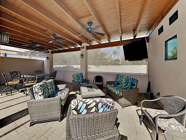Palm Springs Home 1028229