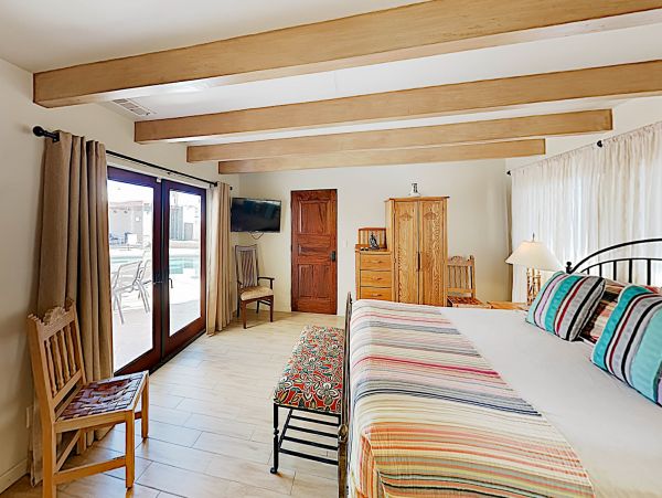 Palm Springs Home 1028229