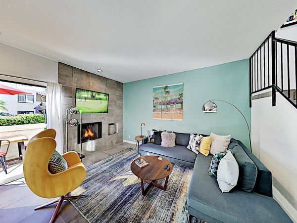 Palm Springs Home 1028231