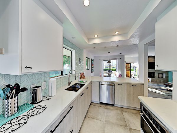 Palm Springs Home 1028231