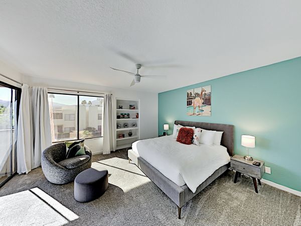 Palm Springs Home 1028231