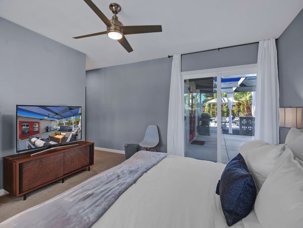 Palm Springs Home 1028232