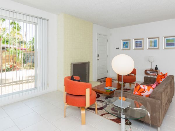 Palm Springs Home 1028234