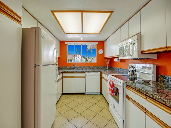 Palm Springs Home 1028235