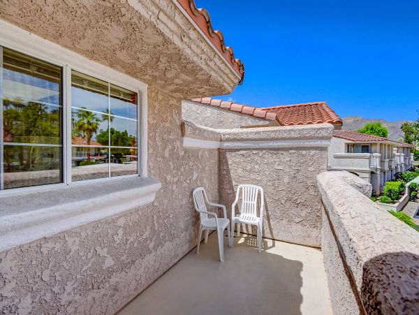 Palm Springs Home 1028235