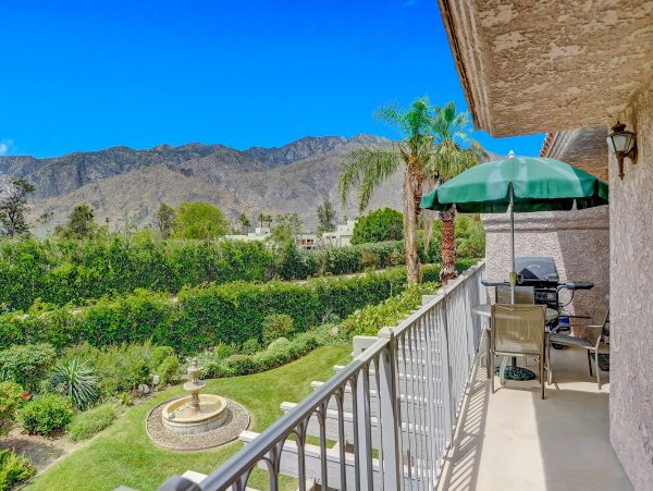 Palm Springs Home 1028235
