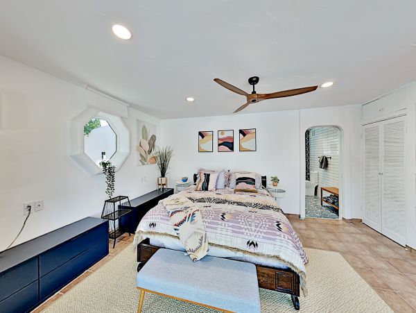 Palm Springs Home 1028237