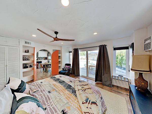 Palm Springs Home 1028237