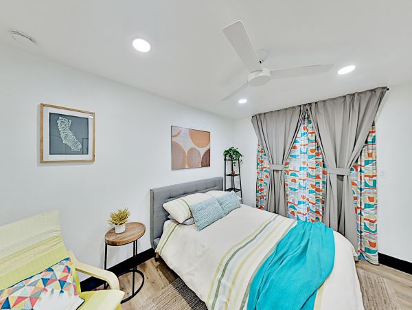 Palm Springs Home 1028237