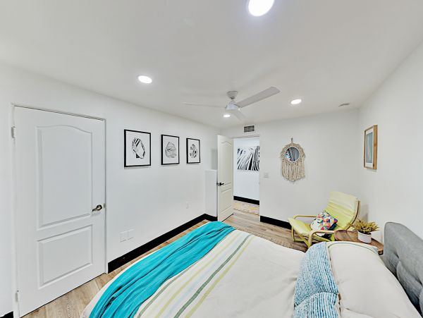 Palm Springs Home 1028237