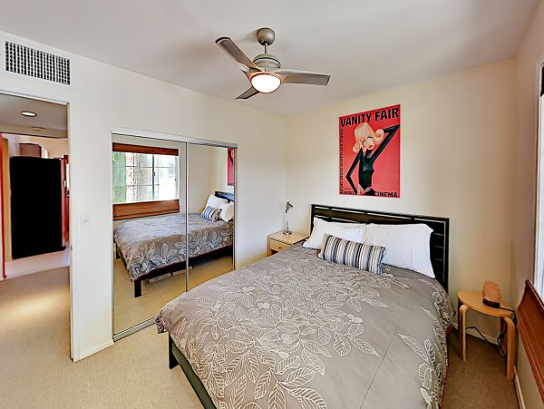Palm Springs Home 1028238