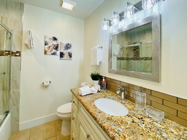 Palm Springs Home 1028239