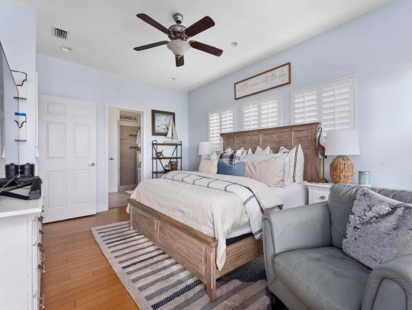 Bay Views Pensacola Vacation Home Five Bedroom