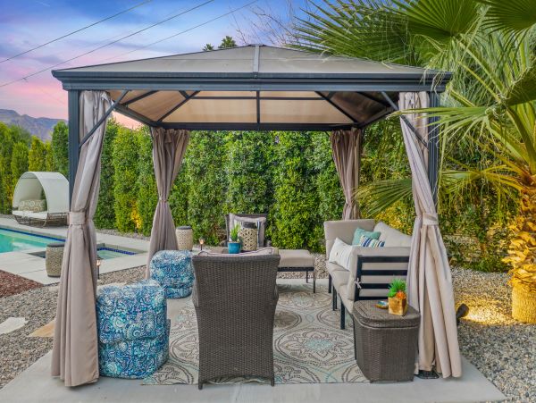 Palm Springs Home 1028242