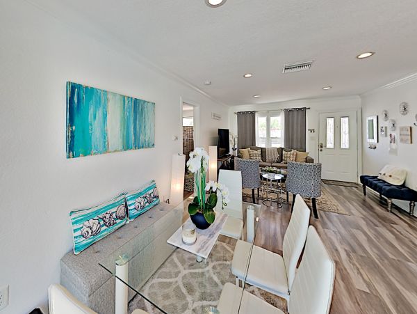Palm Springs Home 1028242