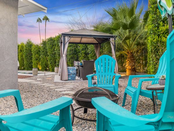Palm Springs Home 1028242