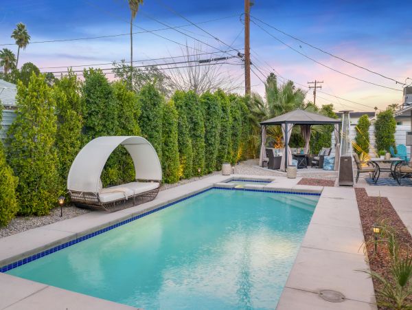 Palm Springs Home 1028242