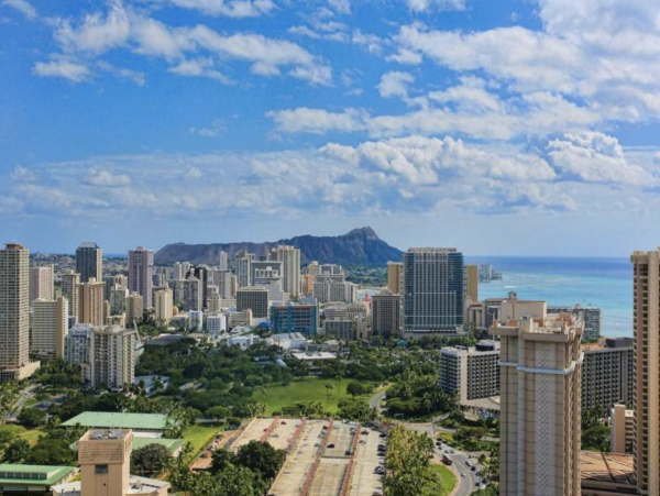 Oahu One Street from the Beach 2 Bedroom Vacation Condo