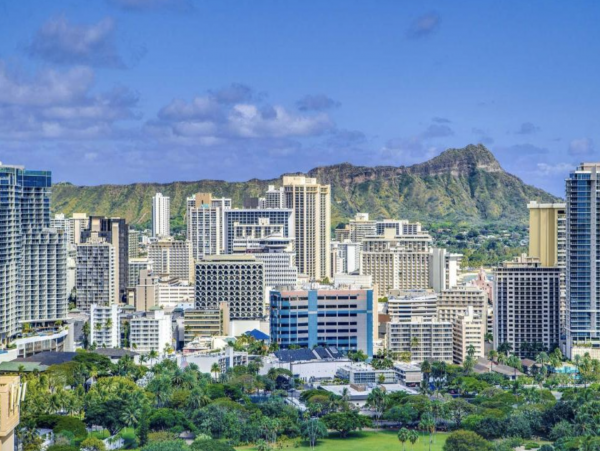 Oahu One Street from the Beach 2 Bedroom Vacation Condo