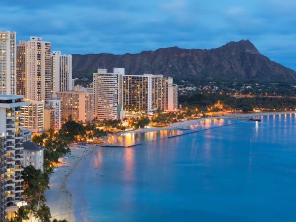Oahu One Street from the Beach 2 Bedroom Vacation Condo