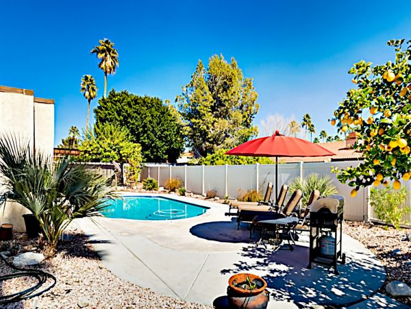 Palm Springs Home 1028244