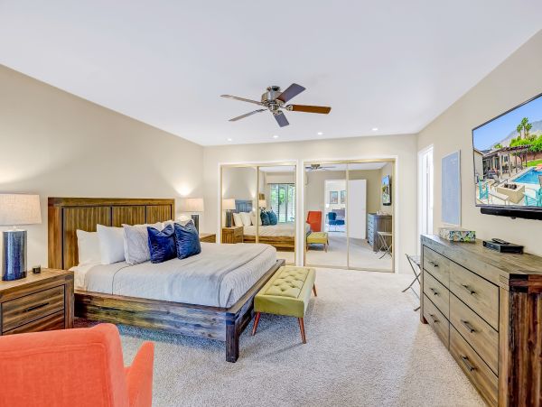 Palm Springs Home 1028245