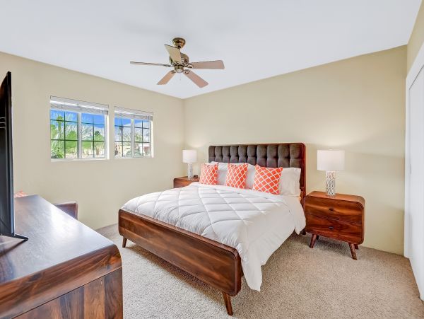 Palm Springs Home 1028245