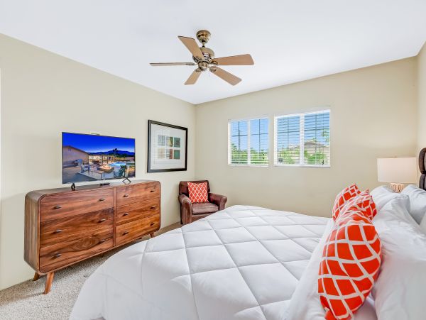 Palm Springs Home 1028245