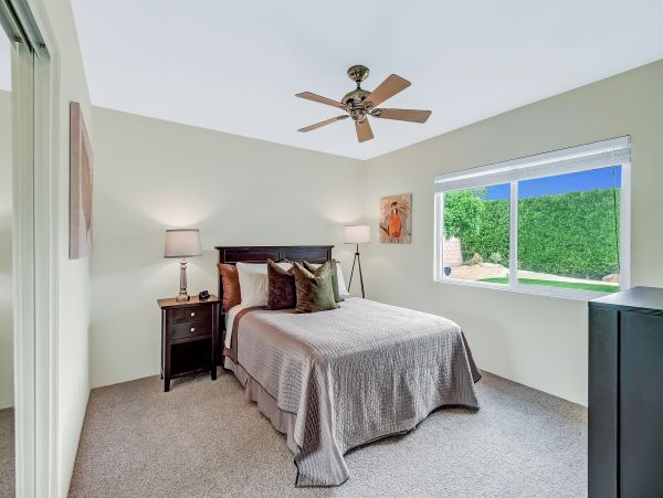 Palm Springs Home 1028245