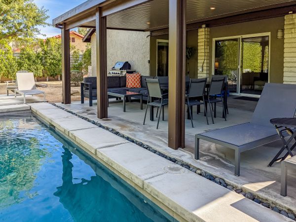 Palm Springs Home 1028245