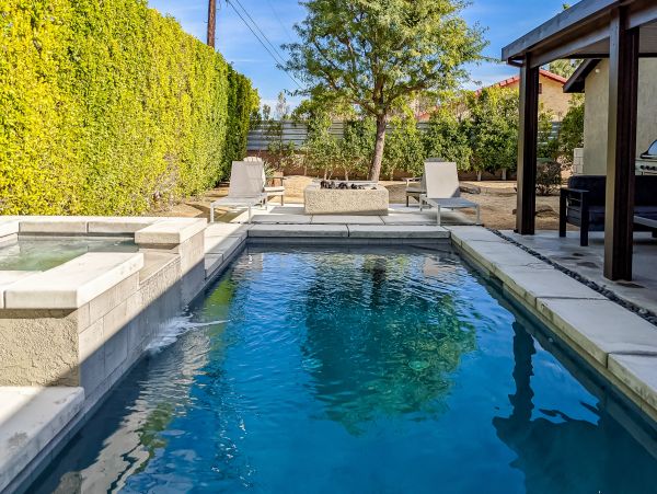 Palm Springs Home 1028245