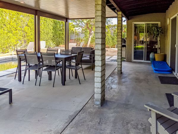 Palm Springs Home 1028245