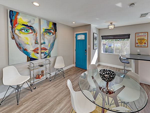 Palm Springs Home 1028246