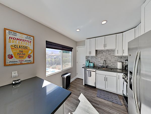 Palm Springs Home 1028246