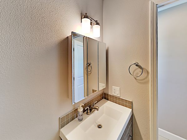 Palm Springs Home 1028246