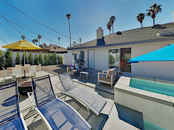 Palm Springs Home 1028246